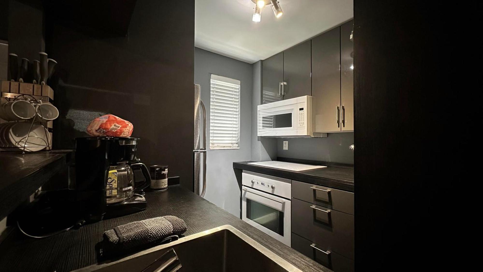 Sunny Days Apartments Маями Бийч Екстериор снимка