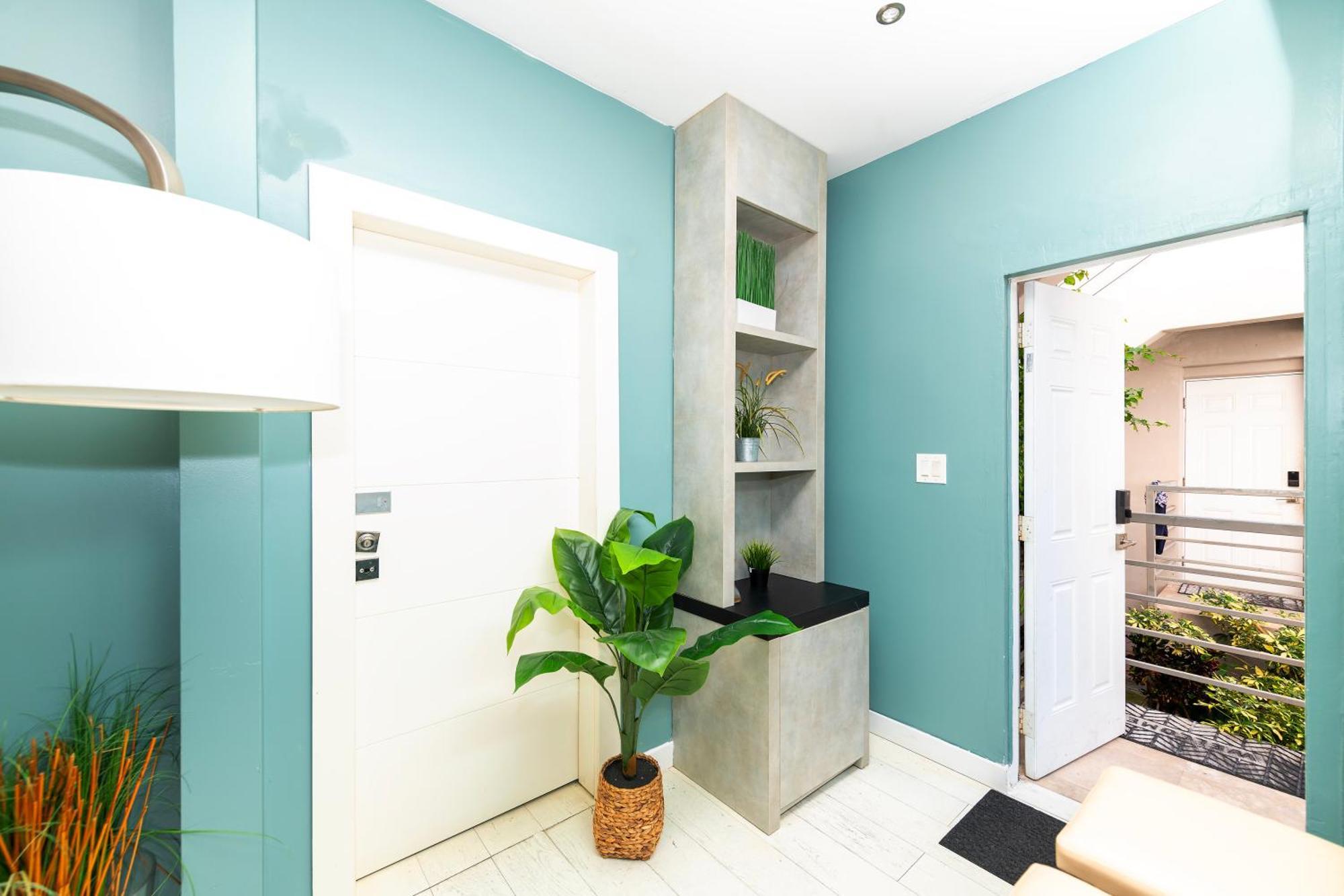 Sunny Days Apartments Маями Бийч Екстериор снимка
