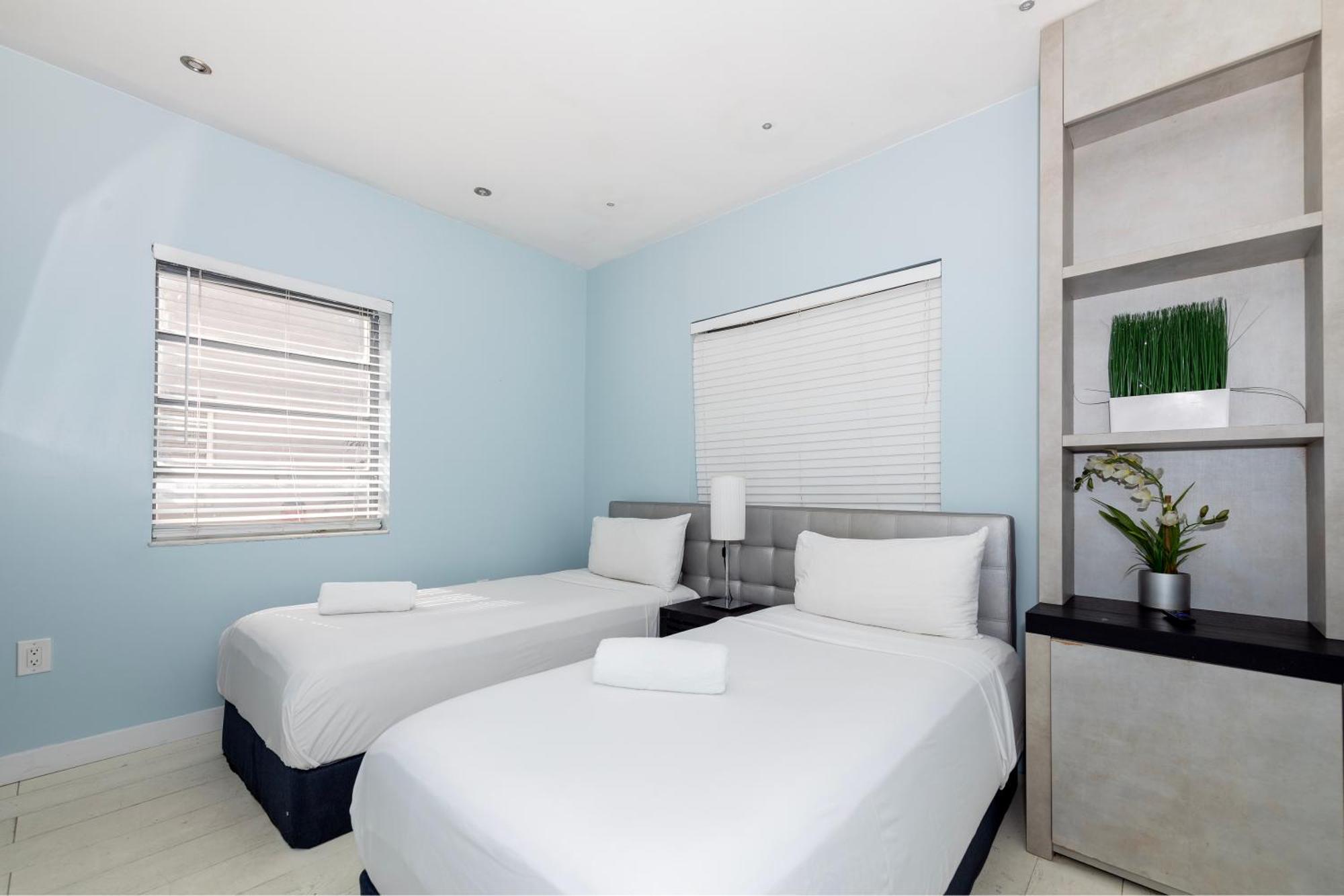 Sunny Days Apartments Маями Бийч Екстериор снимка